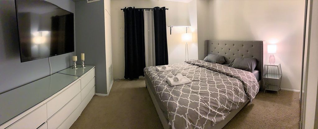 Photo of Bedroom in La Brea