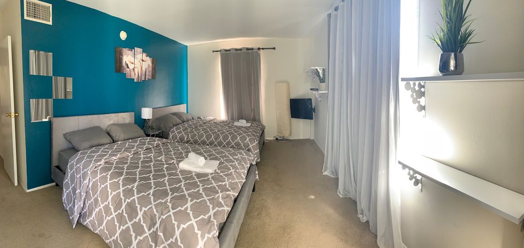 Photo of Bedroom in La Brea