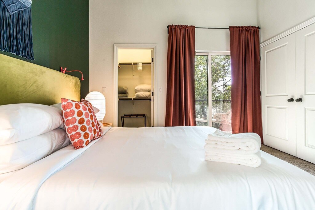 Photo of Bedroom in West Campus
