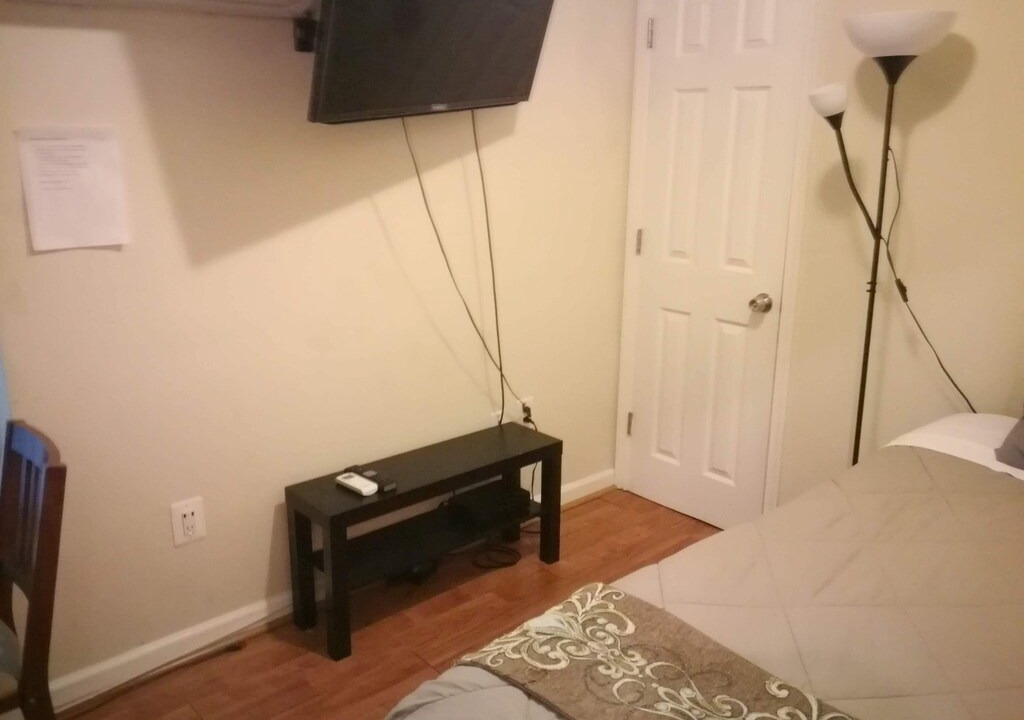 Photo of Bedroom in Shaw
