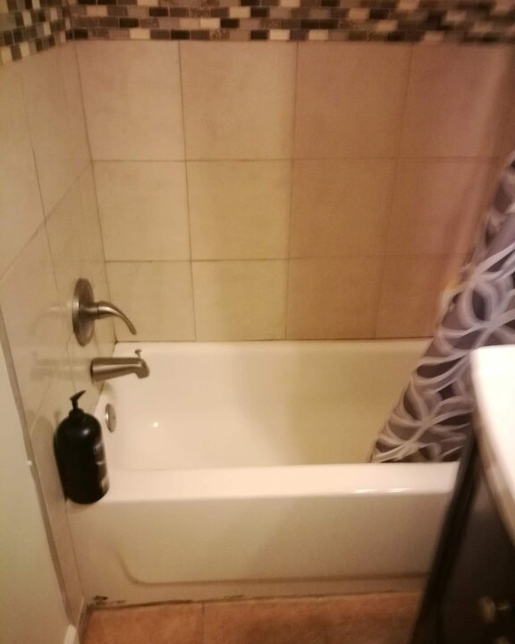 Photo of Bathroom in Shaw