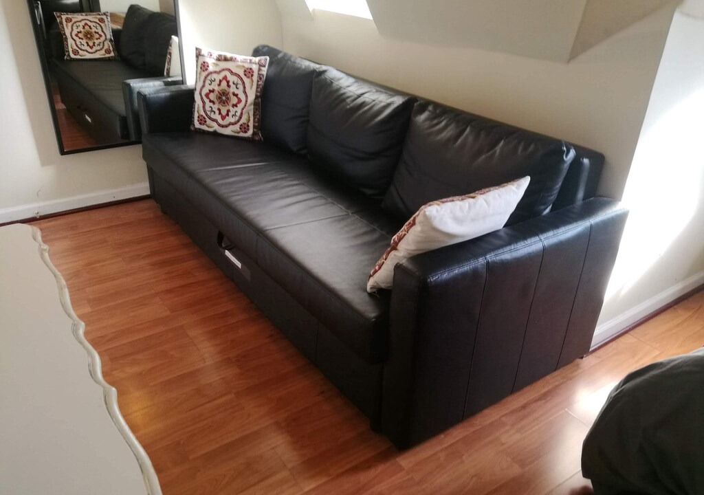 Photo of Livingroom in Shaw
