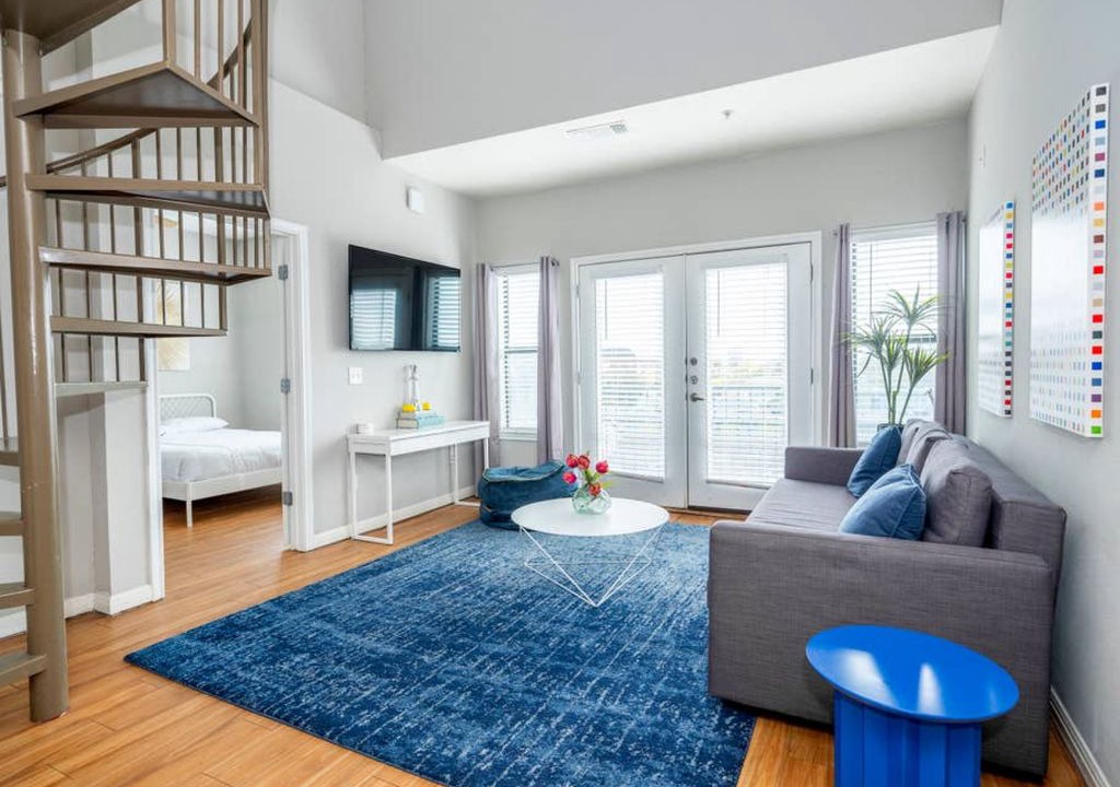 Photo of Livingroom in West Campus