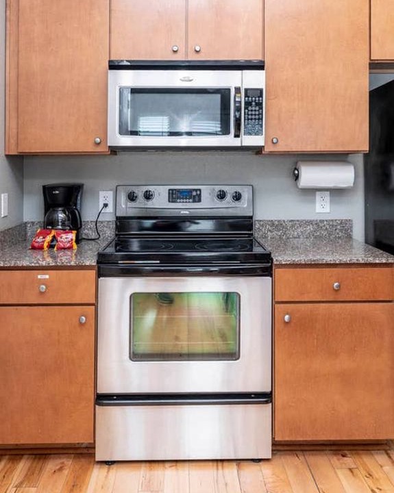 Photo of Kitchen in West Campus