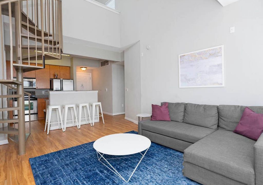 Photo of Livingroom in West Campus