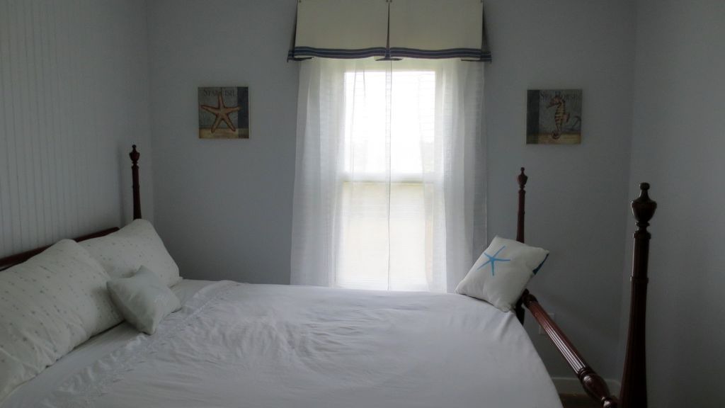 Photo of Bedroom in Milford