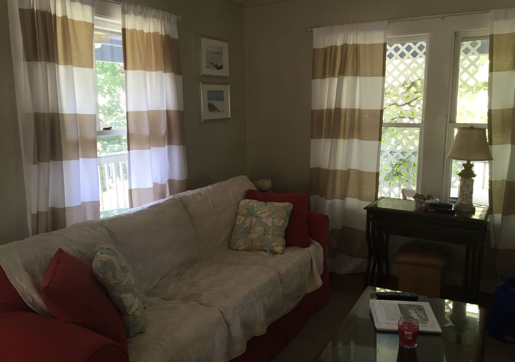 Photo of Livingroom in Peaks Island