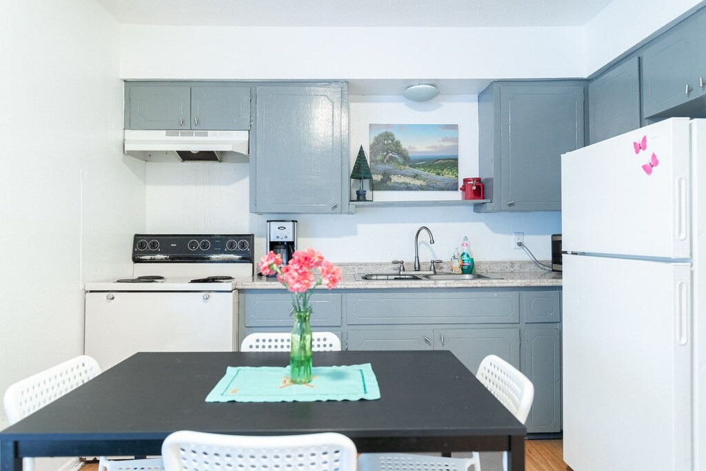 Photo of Kitchen in Johnston Terrace