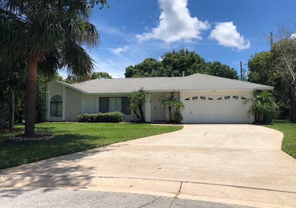 Photo of Buildings in Indian Ridge