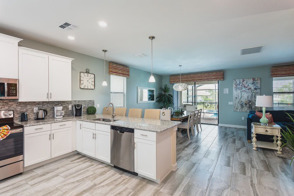 Photo of Others in Davenport