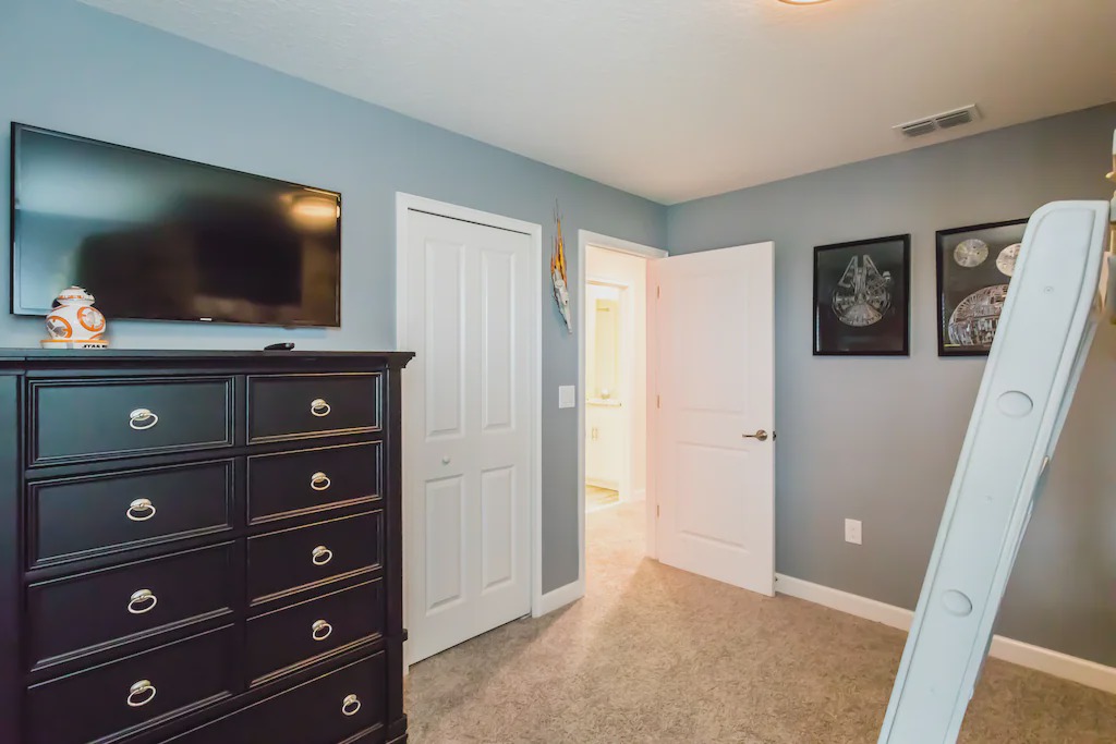 Photo of Others in Davenport