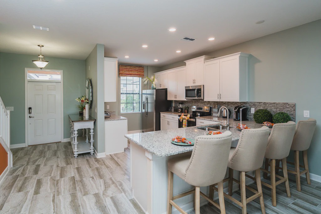 Photo of Others in Davenport