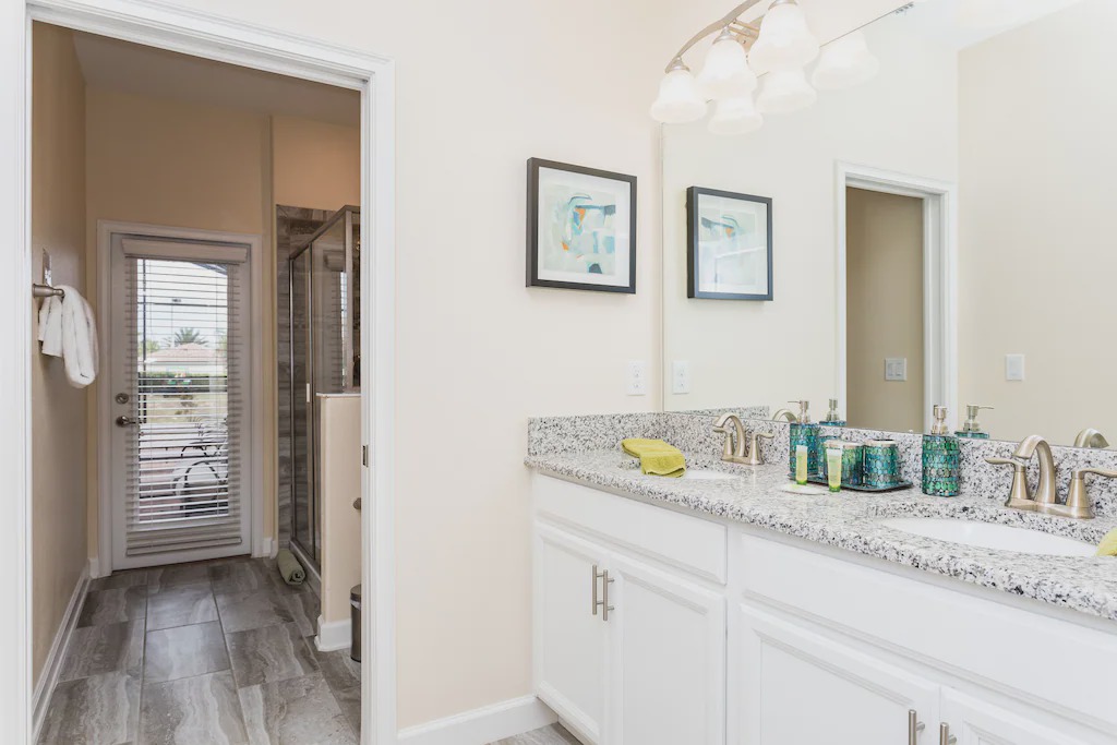 Photo of Others in Davenport