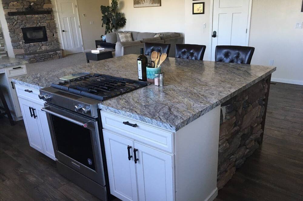 Photo of Others in Central Point