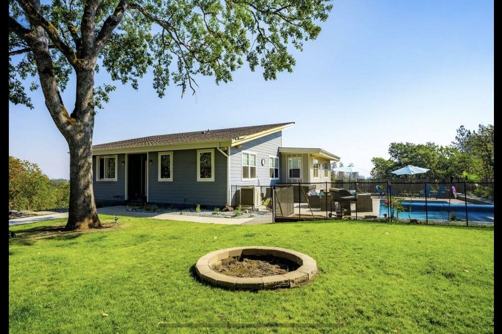 Photo of Outdoor in Central Point