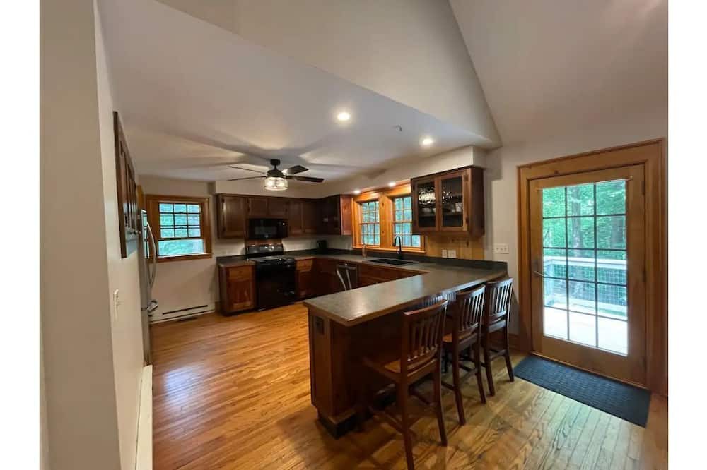 Photo of Kitchen in Granville