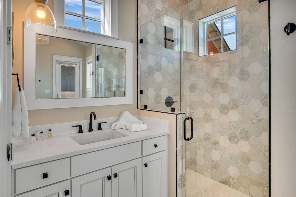 Photo of Bathroom in Port Aransas