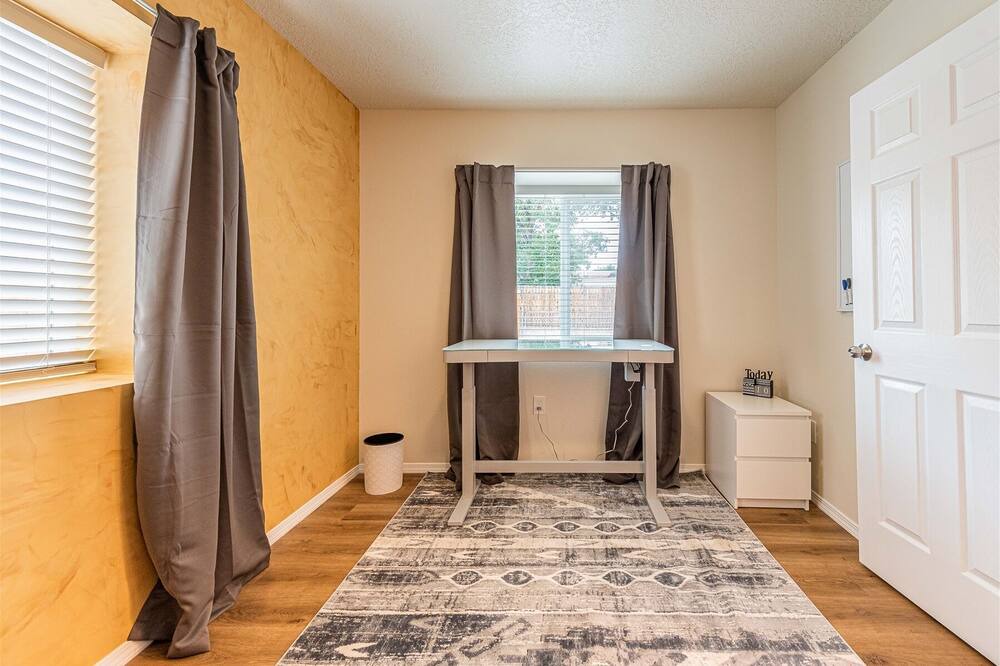 Photo of Bedroom in University Heights
