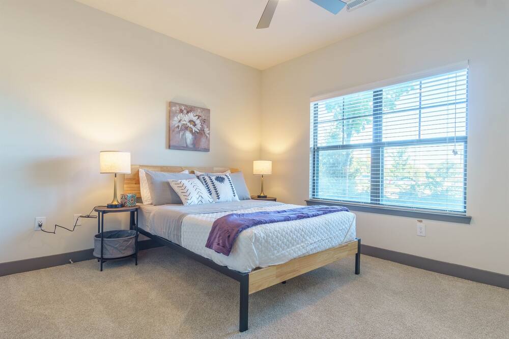 Photo of Bedroom in Hurstbourne