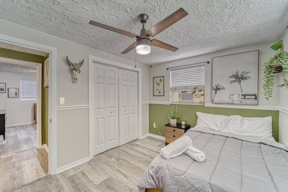 Photo of Bedroom in South Seminole Heights