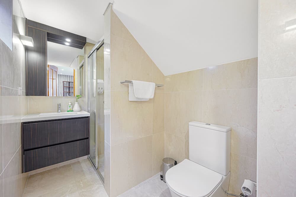 Photo of Bathroom in Putney