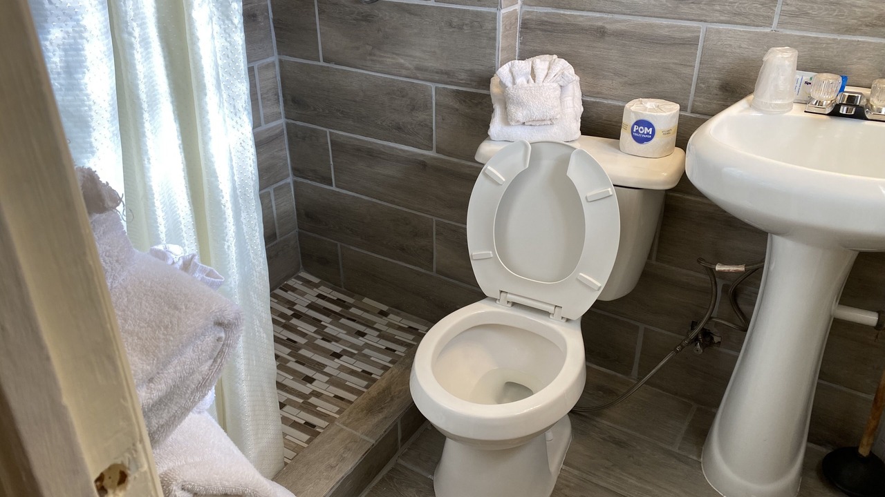 Photo of Bathroom in Cheyenne