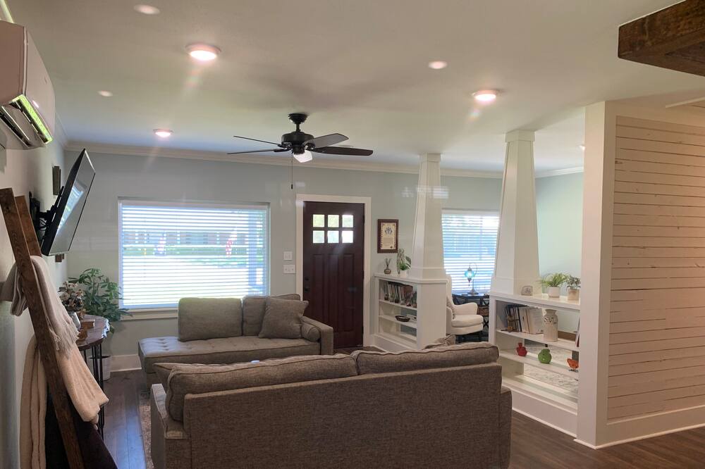 Photo of Livingroom in Columbus