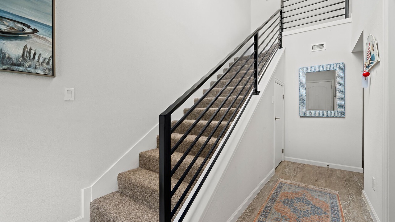 Photo of Others in Harbor Oaks