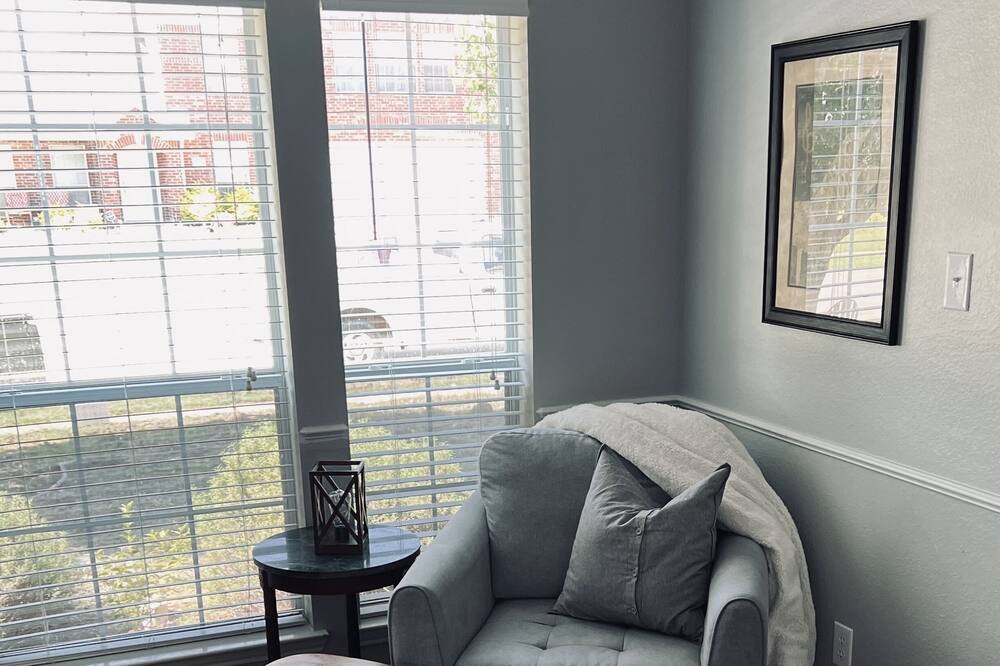 Photo of Bedroom in Forney