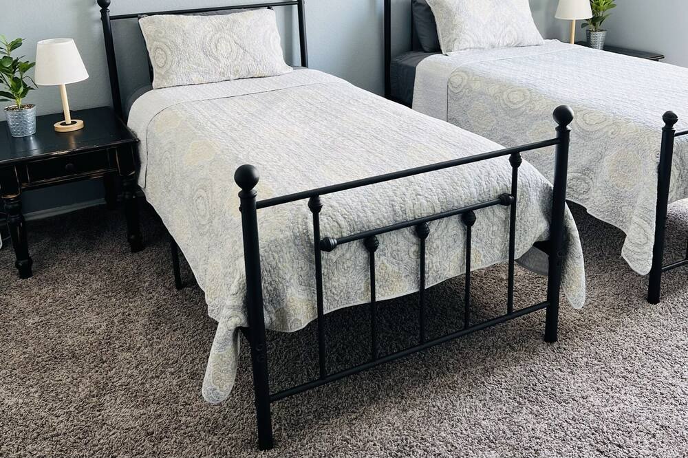 Photo of Bedroom in Forney