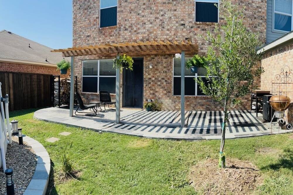 Photo of Outdoor in Forney