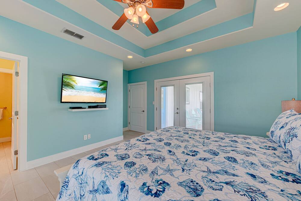 Photo of Others in Safe Harbor