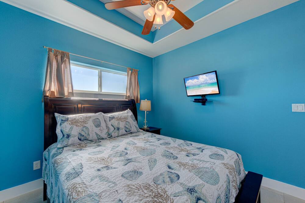 Photo of Others in Safe Harbor