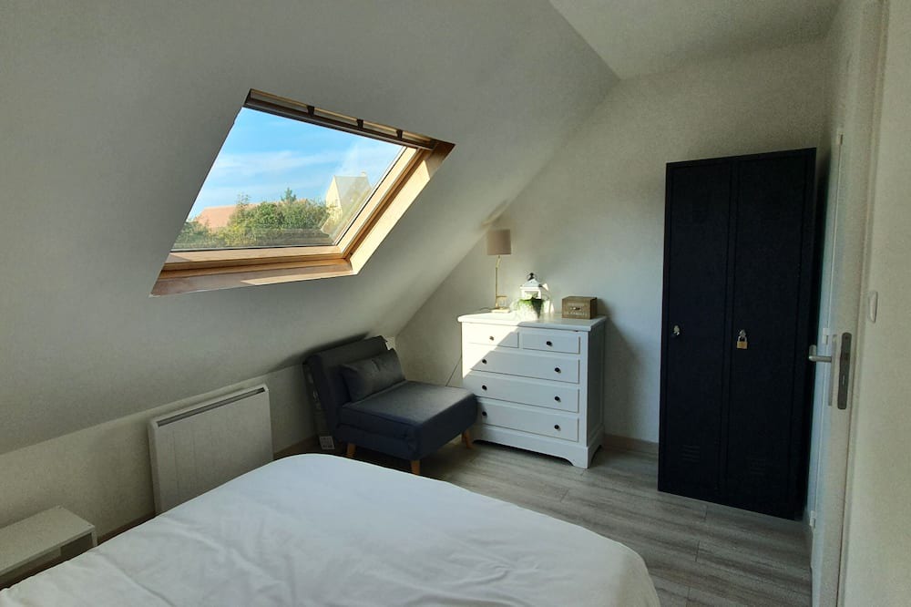 Photo of Bedroom in Sainte-Cecile-Plage