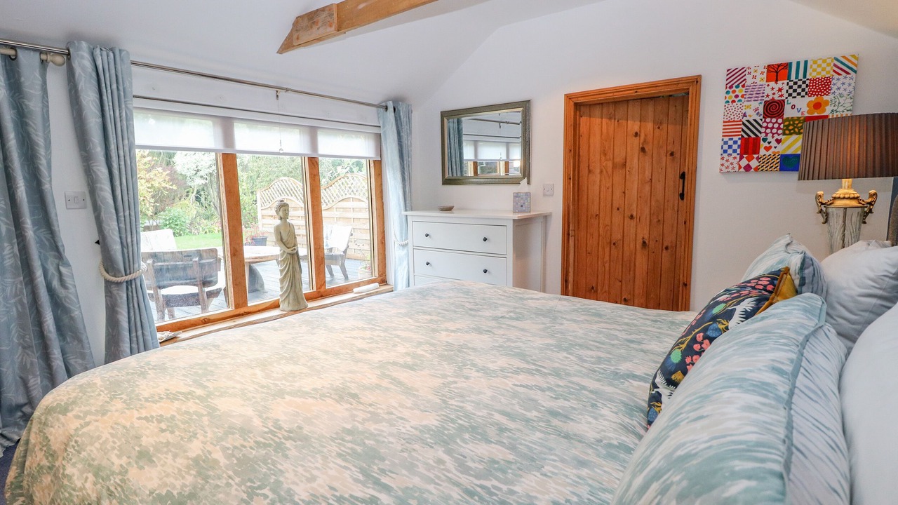 Photo of Others in Hickling