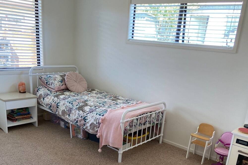 Photo of Bedroom in Stanmore Bay