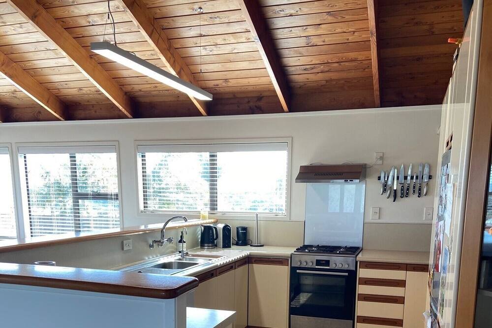 Photo of Kitchen in Stanmore Bay