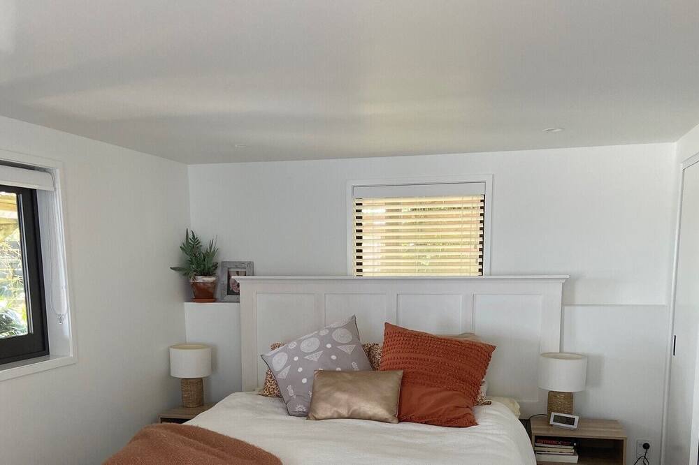 Photo of Bedroom in Stanmore Bay