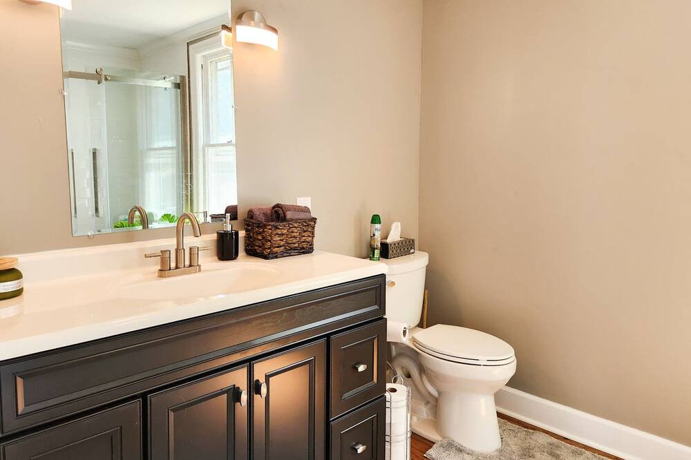 Photo of Bathroom in Erwin