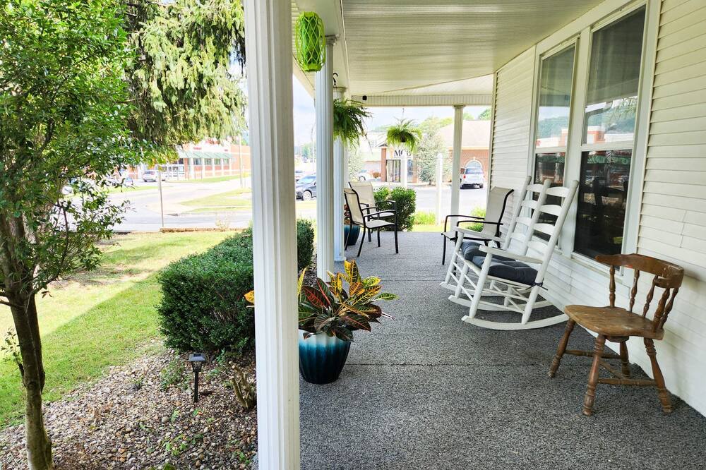 Photo of Patio Balcony in Erwin