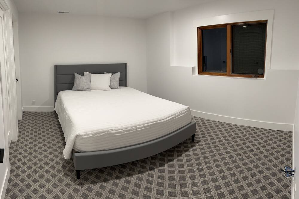 Photo of Bedroom in Hutchinson