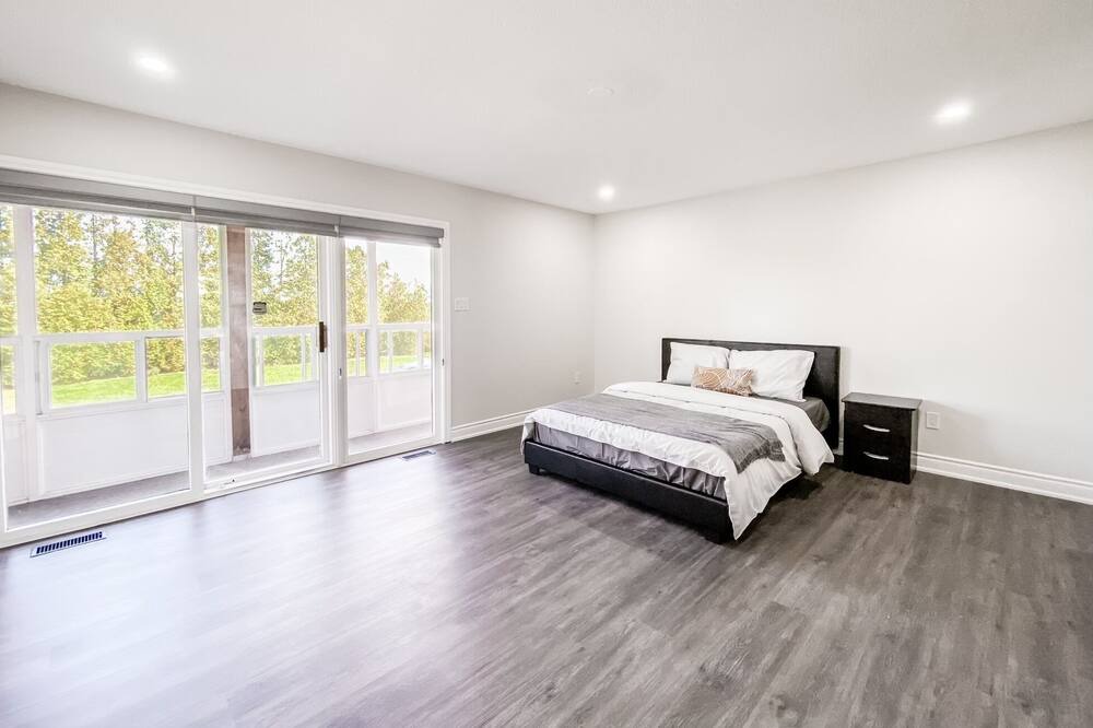 Photo of Bedroom in Hamilton