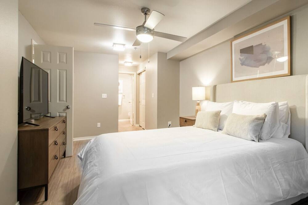Photo of Bedroom in Belltown