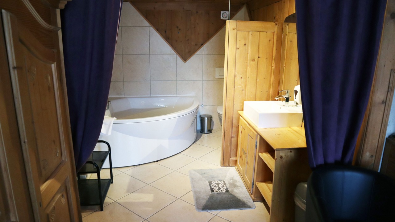 Photo of Bathroom in Gruyeres