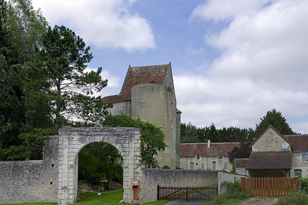 Photo of Others in Betz-le-Chateau