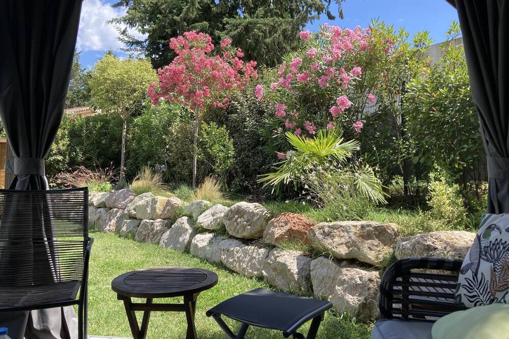 Photo of Outdoor in Bouc-Bel-Air