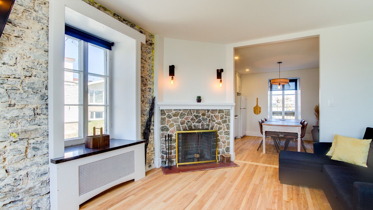 Photo of Livingroom in Paroisse Sainte-Gertrude