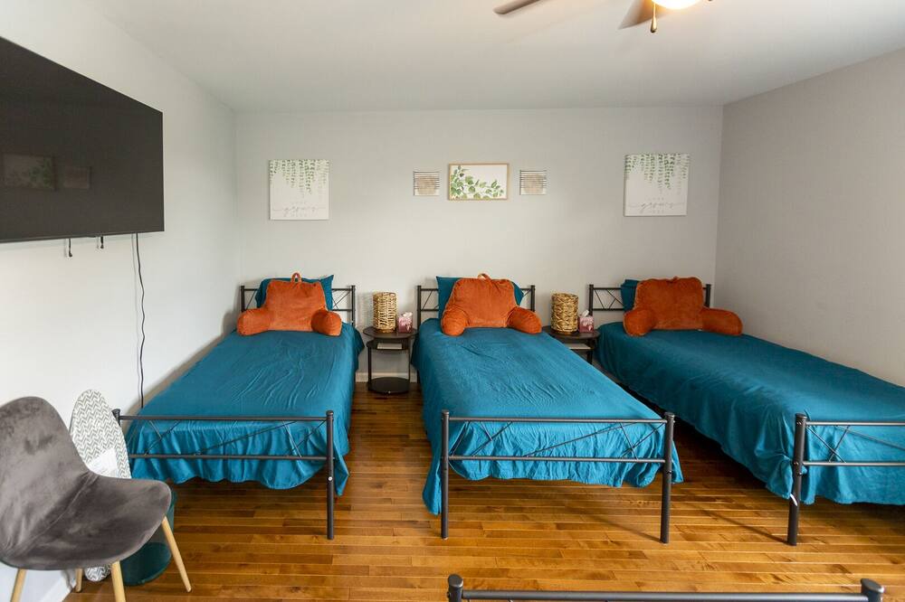 Photo of Others in Peekskill