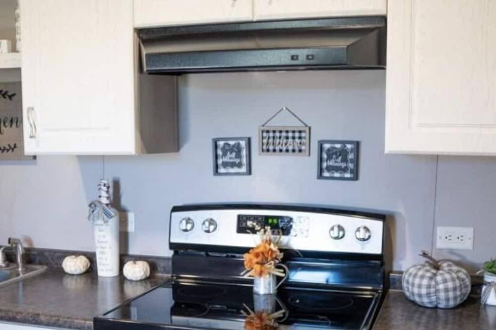 Photo of Kitchen in Miller Grove