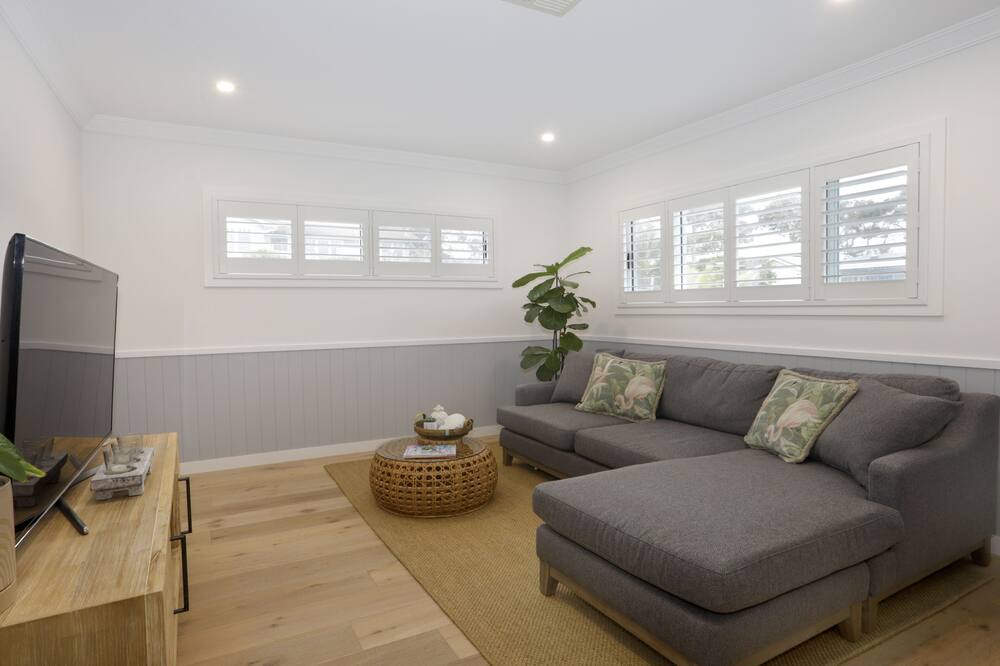 Photo of Livingroom in Avalon Beach